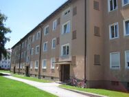 Nette Nachbarn gesucht! Renovierte 3,5 Zimmer Wohnung mit Balkon - Mühldorf (Inn)