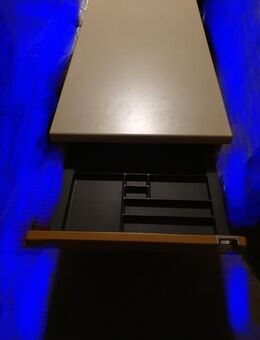 Feuerfester Metall-Aktenschrank / Rollcontainer - Aschaffenburg