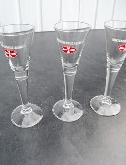 6 Gläser zusammen 6,- : Aalborg Jubiläums Akvavit 2 cl+Malteserkreuz Aquavit - Flensburg