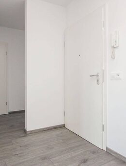 moderne zwei Zimmer mit Ausblick - Erkrath (Fundort des Neanderthalers)