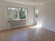 Renovierte 3-Zimmer-Wohnung im 1. Obergeschoss mit Balkon zu vermieten! - Duisburg
