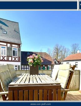 VON POLL OBERURSEL: Sonniges Juwel in der Altstadt mit charmantem Innenhof und Doppelgarage - Oberursel (Taunus)