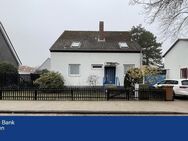 Freistehendes Einfamilienhaus mit Garage in Bothfeld - Hannover