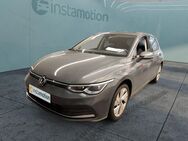 VW Golf, 1.5 TSI 8 Active, Jahr 2022 - München