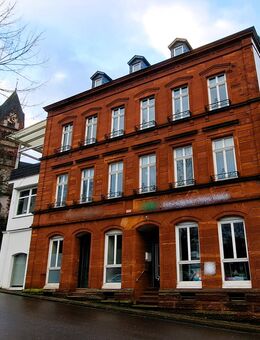 **HISTORISCHES WOHN- UND GESCHÄFTSHAUS IN METTLACH** - Mettlach