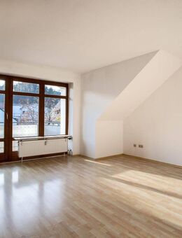 Wohnen in Landshut-Achdorf: 3,5-Zimmer-Wohnung mit sonnigem Balkon - Landshut