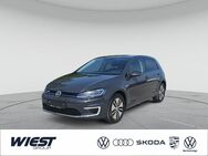 VW Golf, e-Golf VII Comfortline, Jahr 2021 - Darmstadt