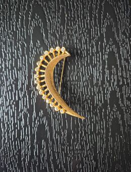 Brosche vergoldet mit 16 Steinchen (Modeschmuck) - Bohmte