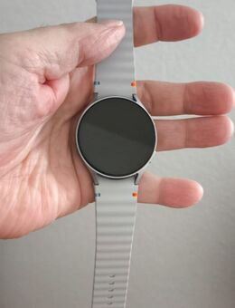 Samsung Galaxy Watch 7. 2. Stück - Solingen (Klingenstadt)