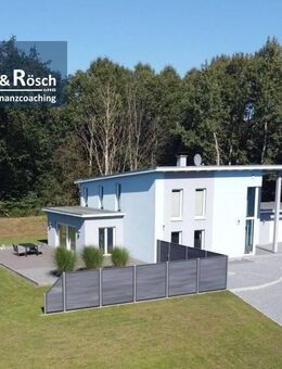 Modernes Niedrigenergiehaus auf großem Grundstück - Flensburg