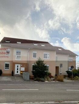Moderne Dachgeschosswohnung im Loftstil mit Südbalkon und Schwarzwaldblick - Steinmauern