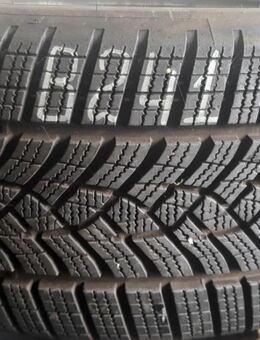 1x Winterreifen Goodyear UltraGrip Perfromance 225/50 R18 99V Dot4024 8mm B241 - Euskirchen Zentrum