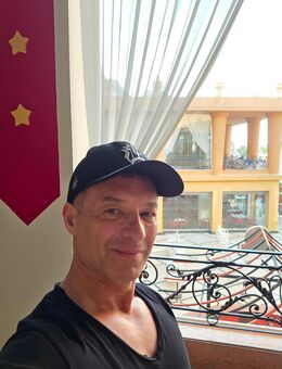 Attraktiver lieber Mann sucht ebensolche Frau die Zweisamkeit sucht - Reinhardshagen