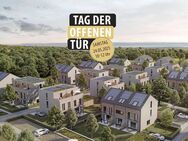 Helles Reiheneckhaus im modernen Baustil mit Flachdach und Dachterrasse - Peißenberg