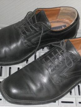 Schwarze Herren-Schuhe (Schnürer) Gr. 44 - Leverkusen