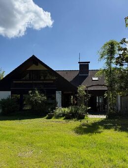 SANKT AUGUSTIN in top Lage, freist. EinfamHaus mit ca. 275 m² Wfl. 6-7 Zimmer, Keller, 1.103 m² GrSt - Sankt Augustin