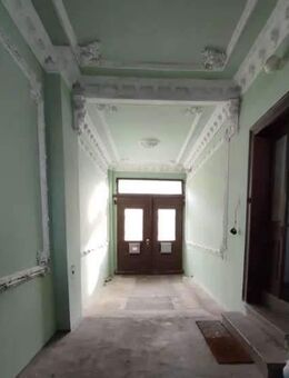 Denkmalgeschütztes Reihenmittelhaus mit 2 Wohneinheiten. Viel Nebengelass. Attraktive Innenstadtlage - Burg (Sachsen-Anhalt)