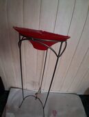 Brunnenschale mit Ständer in 07343