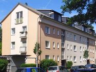 Modernisierte 3-Zimmer-Wohnung mit Balkon in ruhiger Lage! - Frankfurt (Main)