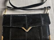 Vintage Kleine schwarze Umhängetasche Clutch in Schlangenleder aus den 70er Jahren - Bad Oldesloe