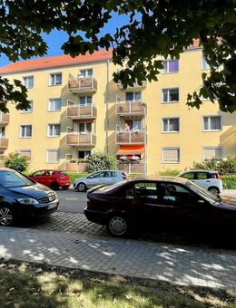 Meißen-Ost - nah am Zentrum - mit Balkon und Dusche - Meißen