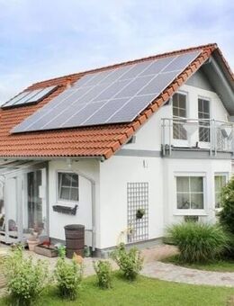 Sonniges ca. 120 m2 großes 6-Zimmer EFH mit Garten und 2 Garagen in ruhiger Lage in Zeilarn - Zeilarn
