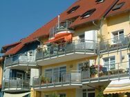 Sonniges 3 Zimmer-Appartement mit TG, Fahrstuhl, Balkonterrasse, EBK und Wartburgblick - Eisenach