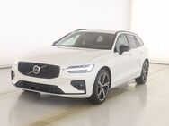 Volvo V60, B4 D Plus Dark, Jahr 2024 - Lauingen (Donau)