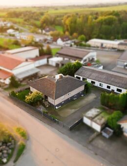 Geräumiges Ein- bis Zweifamilienhaus inkl. 288 m² Halle - enormes Potenzial in Biebertal - Biebertal