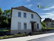 Einfamilienhaus mit Garage in Eschweiler-Pumpe - Nähe Kirche St. Barbara - Eschweiler
