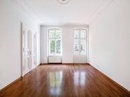 Fantastischer Stuckaltbau mit Südwestbalkon am Weinbergspark - Berlin