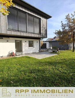 Lichtdurchflutete 2-Zimmer-Wohnung mit Garten und großem Hobbyraum - München/Feldmoching - München