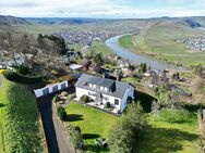 Schönes Einfamilienhaus mit Einliegerwohnung und Fernblick auf Leiwen-Zummet - Leiwen