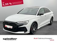 Audi RS3, Limousine quattro, Jahr 2024 - Kitzingen