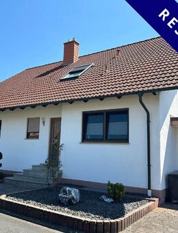Gepflegtes Zweifamilienhaus zum Einziehen! - Erlenbach (Main)