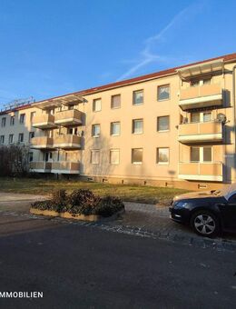 4-Raumwohnung im Erdgeschoss mit Balkon - Bitterfeld-Wolfen