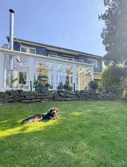 Freistehendes Ein- oder Zweifamilienhaus mit privatem Gartentraum - Remscheid