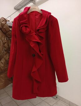 Chicer roter Mantel Gr. 40 - Füssen Zentrum