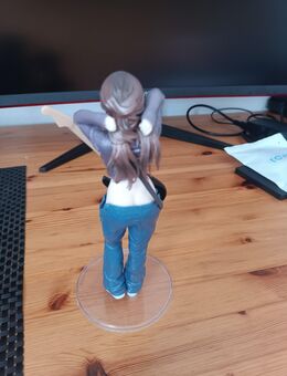 Sammel Figur hot Girl mit Gitarre - Augsburg