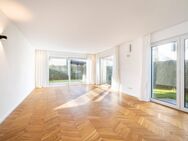 Neuwertige Villenhälfte im Blumenviertel - München