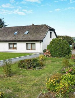 Viel Platz für große Familien: Gepflegtes 7-Zi.- EFH mit schönem Wintergarten - Woldegk