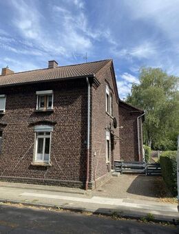 Denkmalgeschütztes Zechenhaus in Essen Kartenberg - Essen