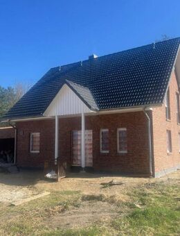 Neubau!!! Hier könnten Sie mit ihren Lieben bald wohnen! Verkauf als Ausbauhaus oder Fertig! - Celle