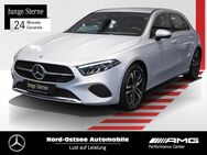 Mercedes A 200, Progressive Spur, Jahr 2023 - Hamburg