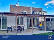 Familienfreundliche Doppelhaushälfte mit Anbau aus 2021, mit tollem Sonnengarten - Heizung aus 2019 - Bergheim (Nordrhein-Westfalen)