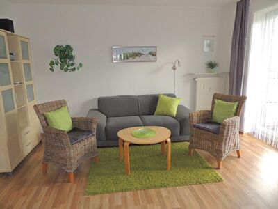 Ferienwohnung unterm Reetdach - 3 Zimmer mit Balkon - Erholung pur!