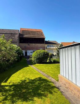 Viel Raum für Ideen - Einfamilienhaus in Hüttenfeld mit Garten und Grundstück mit Baupotenzial! - Lampertheim