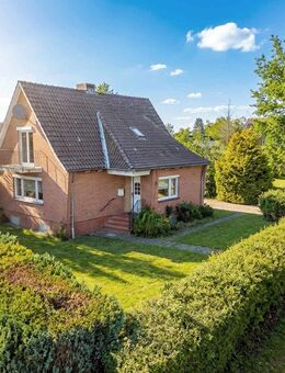 Wohnen im Grünen - Freistehendes Einfamilienhaus mit großem Garten in Seenähe - Tespe