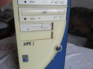 Älterer gebrauchter PC Marke Life - Ratzeburg