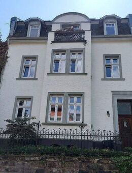 Stilvolles, gepflegtes Mehrfamilienhaus (4 Wohnungen) in ruhiger, bevorzugter, ruhiger Wohnlage von ALT - Saarbrücken - Saarbrücken